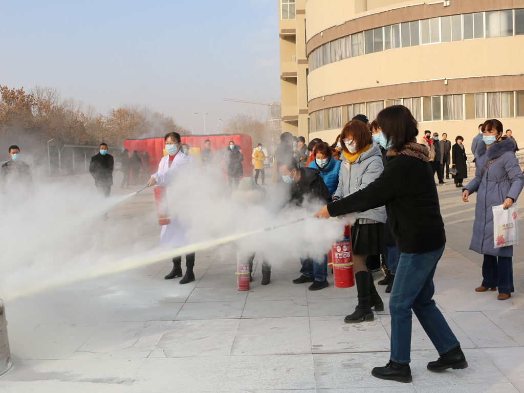 灭火演练 灭火演练